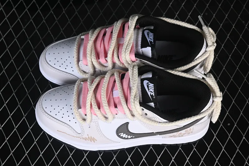 All categories Nk SB Dunk Series Nk SB Dunk Low High-end customized low-top sneakers Nike SB Dunk Low strap customization low-top casual sneakers DD1391-100